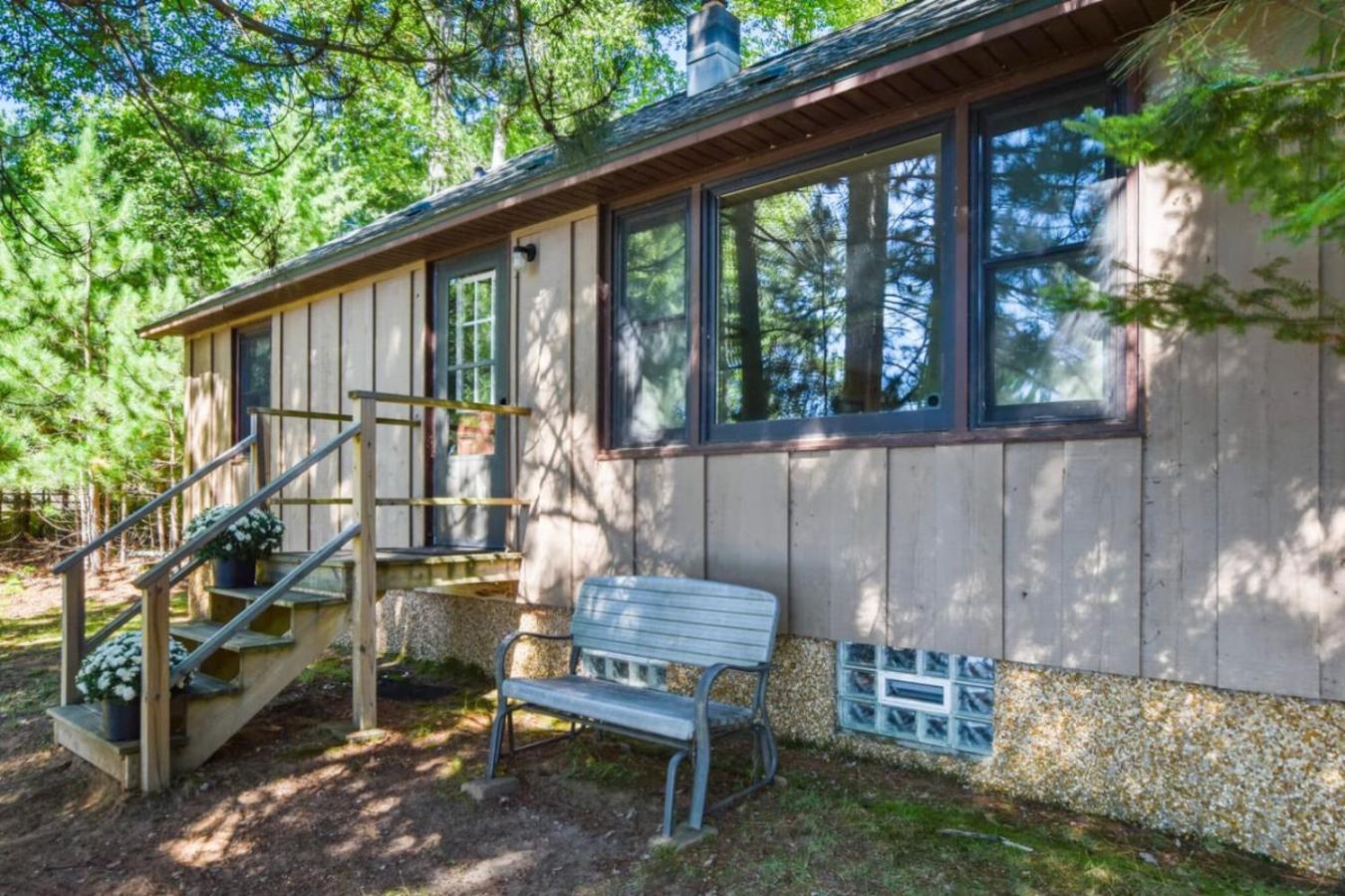 Bayview Resort Sunset Lookout Cabin 6 Saint Germain Exterior foto